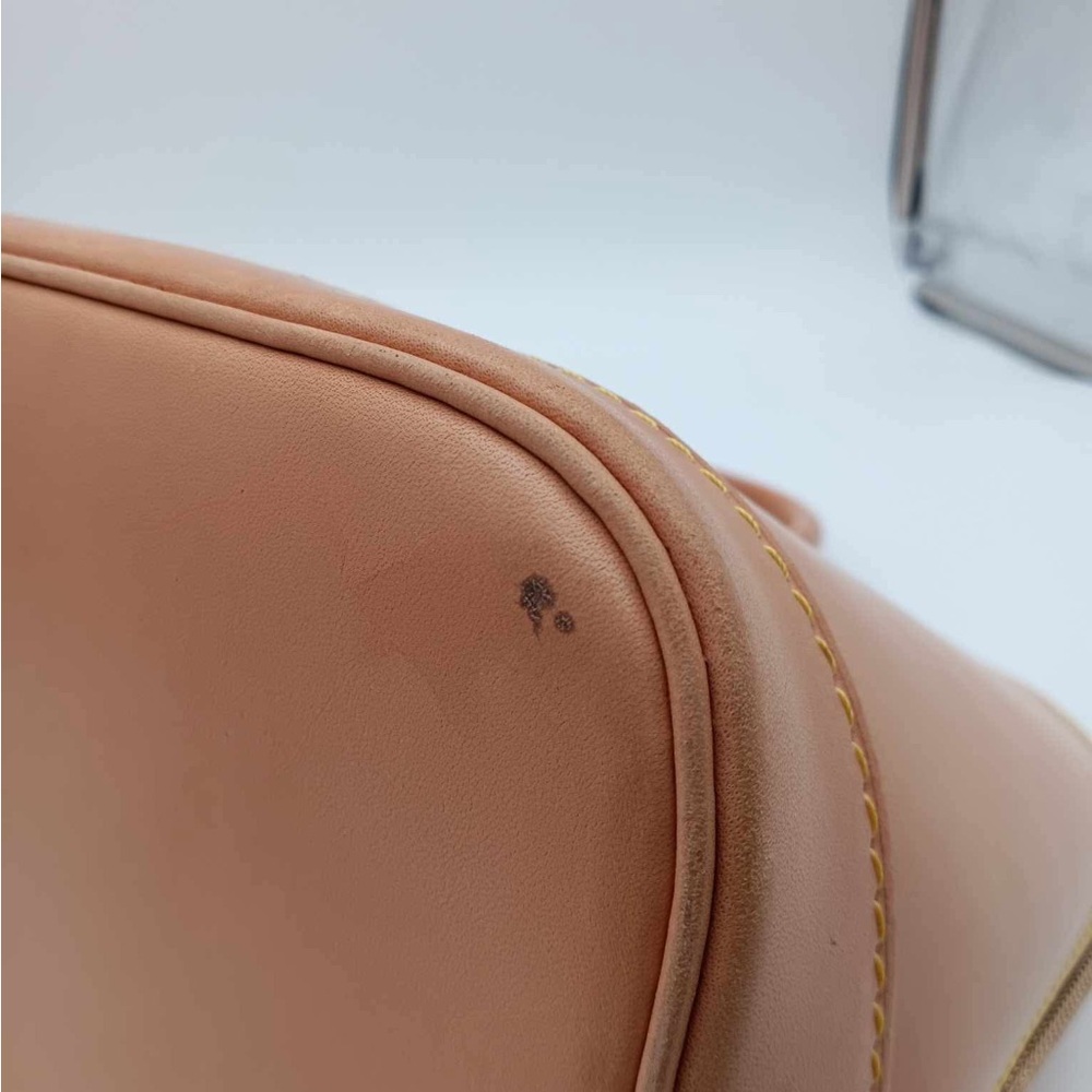 Louis Vuitton Tan Leather Women's Bag - Picture 5 of 15